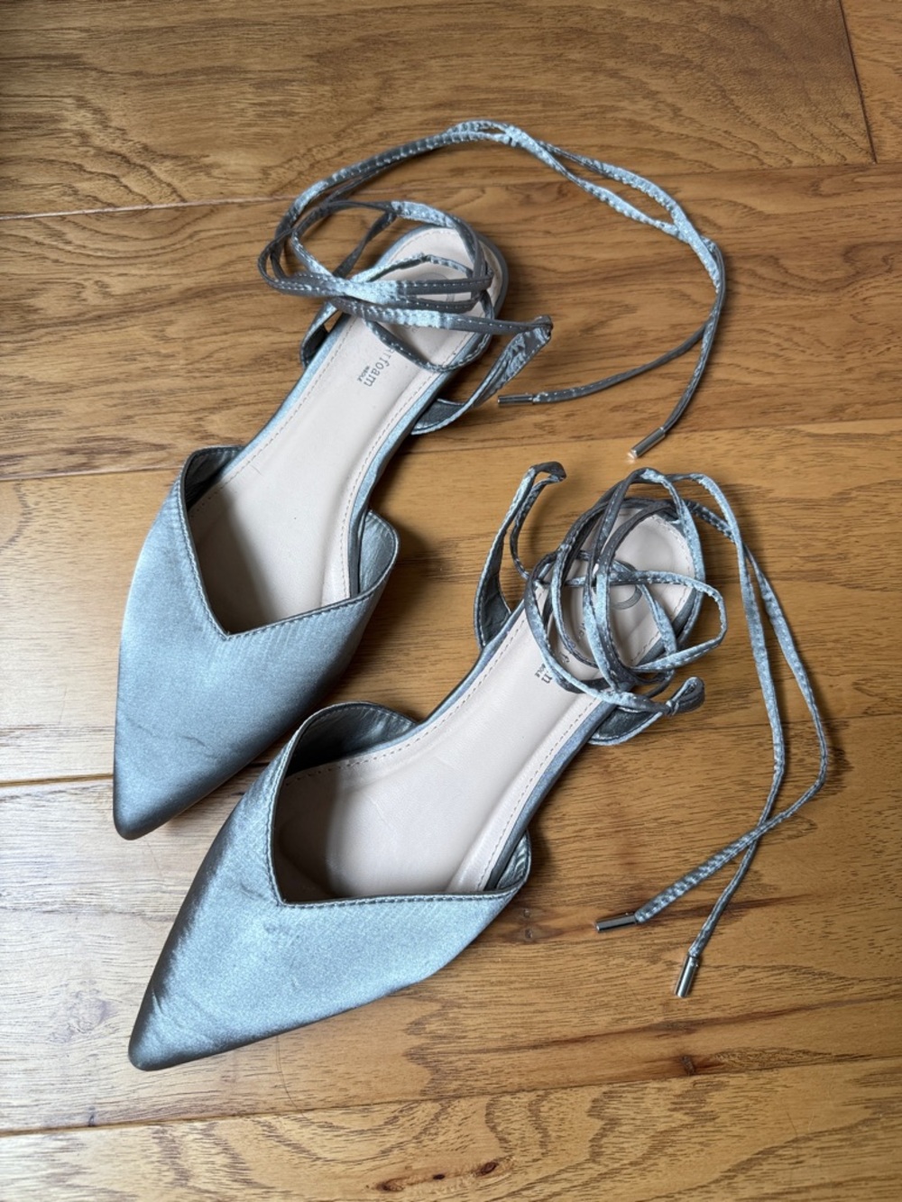Journee Theia Ankle-Tie Pointed Flat Shoes - Silver, Size 9 - Picture 2 of 4